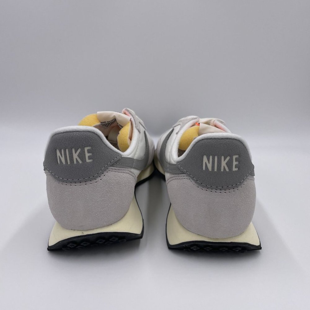 Nike Waffle Trainer 2 SE Mens Shoes - Picture 4 of 8